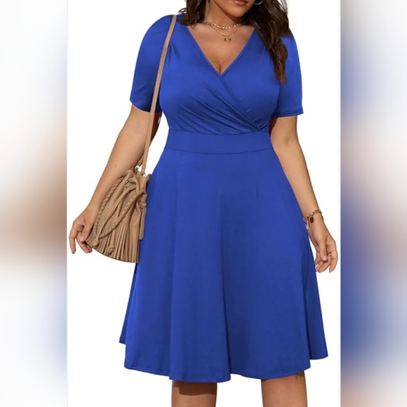 PINUP Dresses & Skirts - NWT PINUP V-Neck Surplice Wrap Formal Dress